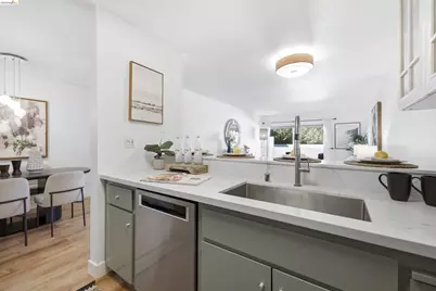 288 Whitmore St #121, Oakland, CA 94611 - Photo 12