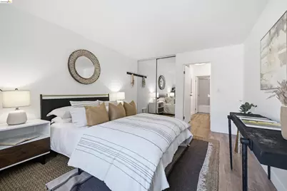 288 Whitmore St #121, Oakland, CA 94611 - Photo 16