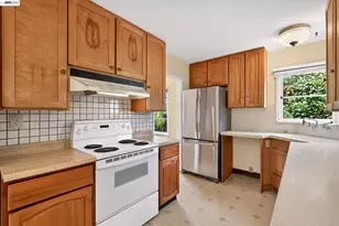1075 Durant Ave, San Leandro, CA 94577 - Photo 12