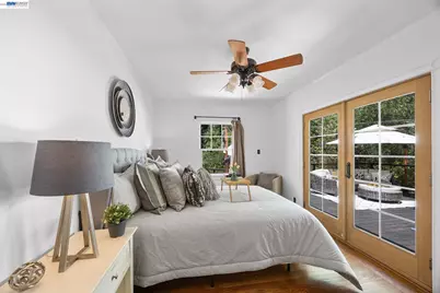 2521 Pleasant St, Oakland, CA 94602 - Photo 26