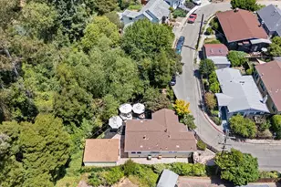 2521 Pleasant St, Oakland, CA 94602 - Photo 48