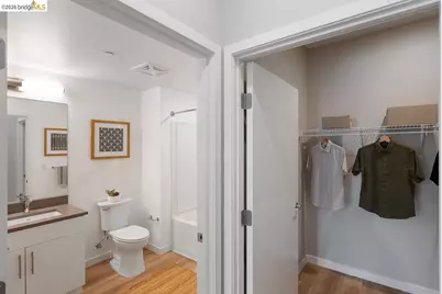 260 Brooklyn Basin Way #556, Oakland, CA 94606 - Photo 14