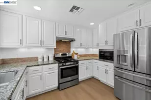 3668 Branding Iron Pl, Dublin, CA 94568 - Photo 8
