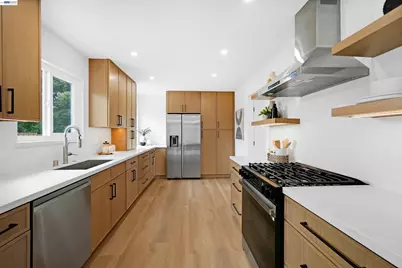 5020 Proctor Rd, Castro Valley, CA 94546 - Photo 10