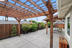 3054 Glynis Dr, Richmond, CA 94806 - Photo 24