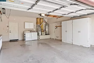 1641 Regent Dr, Brentwood, CA 94513 - Photo 24