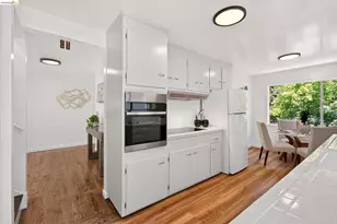 6138 Oakdale Ave, Oakland, CA 94605 - Photo 12