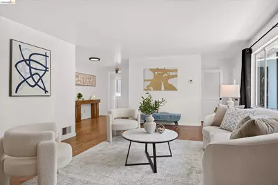 6138 Oakdale Ave, Oakland, CA 94605 - Photo 6