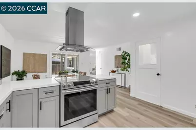 3573 Falcon Drive, Concord, CA 94520 - Photo 8