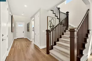 2201 Vandeleur Dr, Napa, CA 94558 - Photo 4