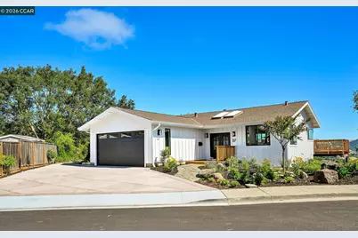 37 Corte Pinon, Moraga, CA 94556 - Photo 2
