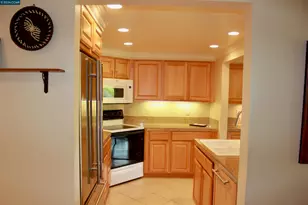 2100 Skycrest Dr, Walnut Creek, CA 94595 - Photo 16
