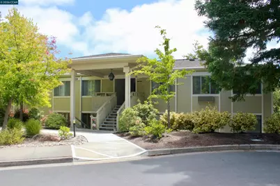 2100 Skycrest Drive #10, Walnut Creek, CA 94595 - Photo 34