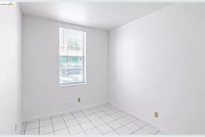 3302 California St, Berkeley, CA 94703 - Photo 18