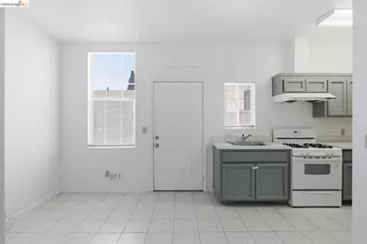 3302 California St, Berkeley, CA 94703 - Photo 8