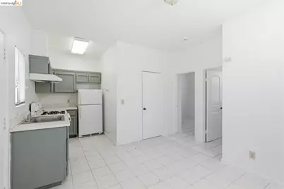 3302 California St, Berkeley, CA 94703 - Photo 14
