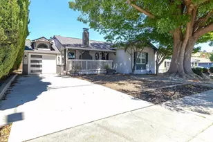 16004 Wellington Way, Castro Valley, CA 94578 - Photo 2