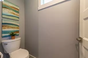16004 Wellington Way, Castro Valley, CA 94578 - Photo 34