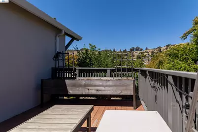 16004 Wellington Way, Castro Valley, CA 94578 - Photo 38