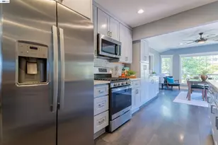 16004 Wellington Way, Castro Valley, CA 94578 - Photo 14