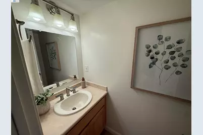 27787 Vasona Ct #13, Hayward, CA 94544 - Photo 12