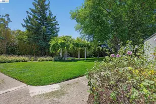 27787 Vasona Ct, Hayward, CA 94544 - Photo 1