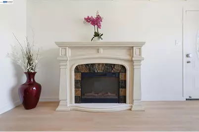 1020 Barbara Ln, San Pablo, CA 94806 - Photo 6