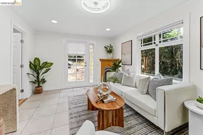 2725 Prince St. #10, Berkeley, CA 94705 - Photo 6
