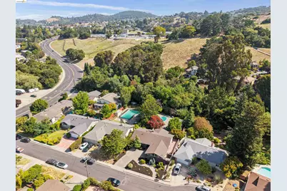7 Jo-Lin Court, El Sobrante, CA 94803 - Photo 4