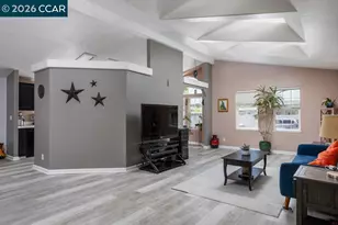 647 Shadow Creek Dr, San Jose, CA 95136 - Photo 2