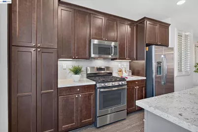 2928 Worthing Cmn, Livermore, CA 94550 - Photo 24