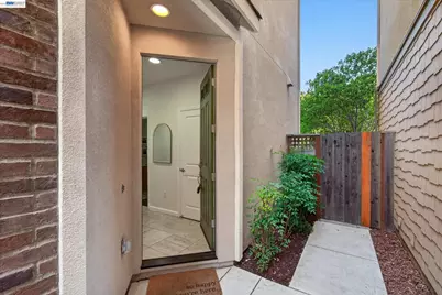 2928 Worthing Cmn, Livermore, CA 94550 - Photo 4