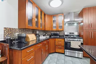 24025 2nd St, Hayward, CA 94541 - Photo 18