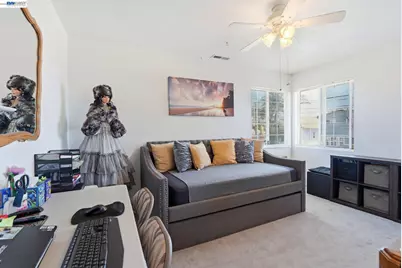 9034 Birch St, Oakland, CA 94603 - Photo 24