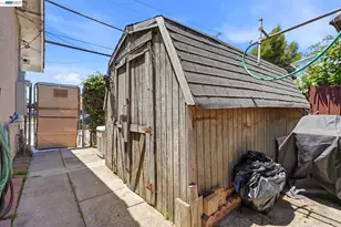 9034 Birch St, Oakland, CA 94603 - Photo 46