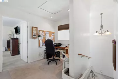 9034 Birch St, Oakland, CA 94603 - Photo 22