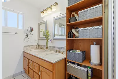 9034 Birch St, Oakland, CA 94603 - Photo 38
