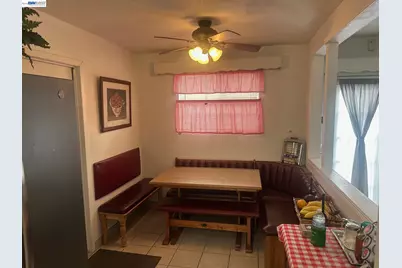 9034 Birch St, Oakland, CA 94603 - Photo 54