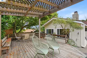 92 Welle Rd, Crockett, CA 94525 - Photo 46