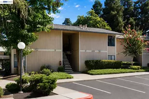 2131 Northwood Cir, Concord, CA 94520 - Photo 22