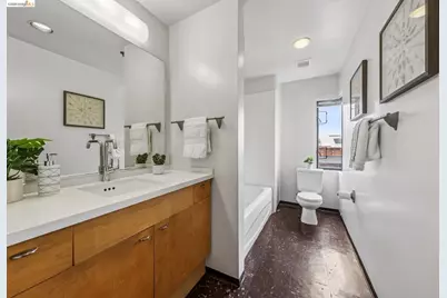 1510 Park Ave #315, Emeryville, CA 94608 - Photo 22