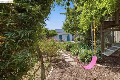 608 43rd St, Richmond, CA 94805 - Photo 28