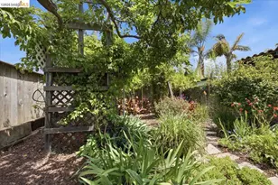 608 43rd St, Richmond, CA 94805 - Photo 26