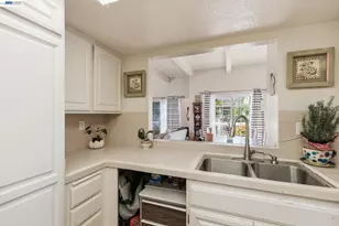 316 2nd St, Benicia, CA 94510 - Photo 24