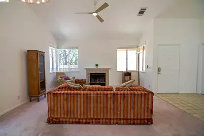 240 Seabury St., Suisun City, CA 94585 - Photo 6