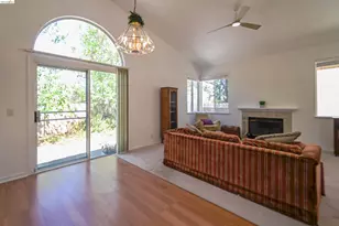 240 Seabury St, Suisun City, CA 94585 - Photo 8