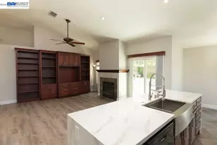 406 Stanford St, Vacaville, CA 95687 - Photo 6