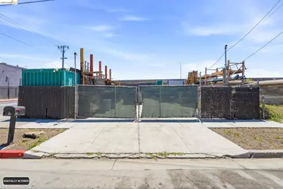 130 Maine Ave, Richmond, CA 94804 - Photo 2