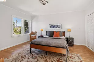 2558 Hilgard Ave, Berkeley, CA 94709 - Photo 24