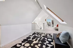 2558 Hilgard Ave, Berkeley, CA 94709 - Photo 28